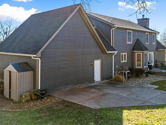 4th image of 123 Canterbury Dr