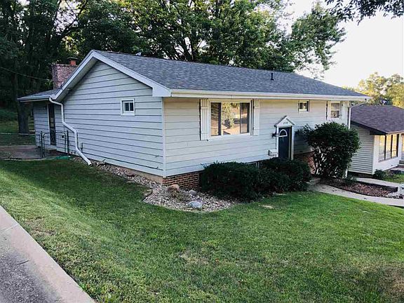 2nd image of 2719 S Steele St