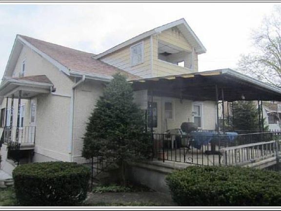 Covered back deck