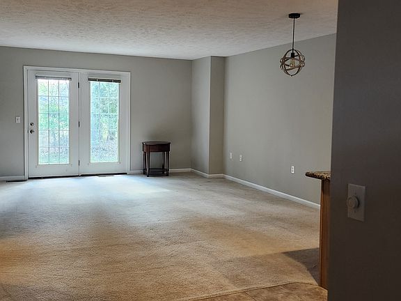 2nd image of 1424 Newport St Unit 3