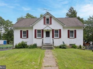 1151 Fitzwatertown Rd, Roslyn, PA 19001