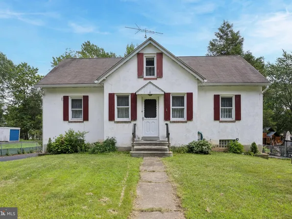 1151 Fitzwatertown Rd, Roslyn, PA 19001