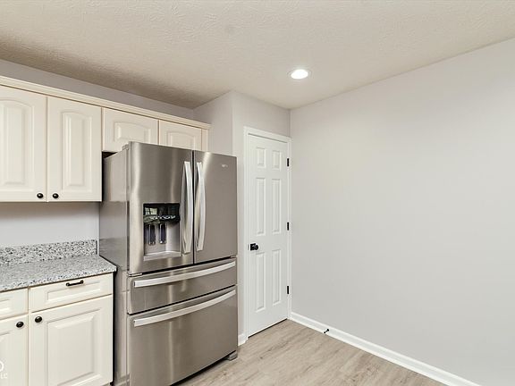 4th image of 12140 Black Hills Dr