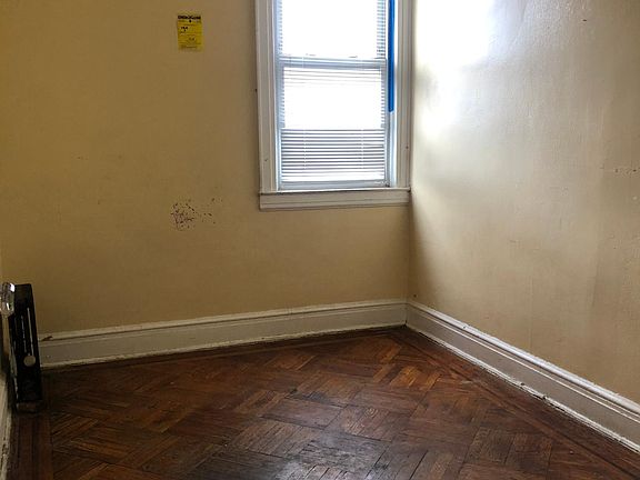 4th image of 8735 165th St Floor 2