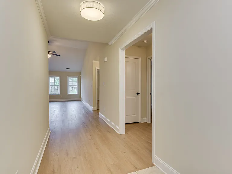 2110 Red Maple Trce — Photo 6