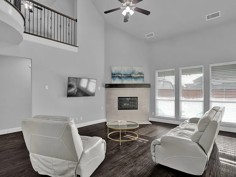 14093 Shiloh Springs Dr — Photo 17