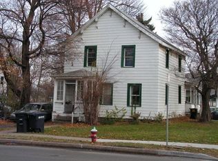 86 Oak St, Plattsburgh, NY 12901