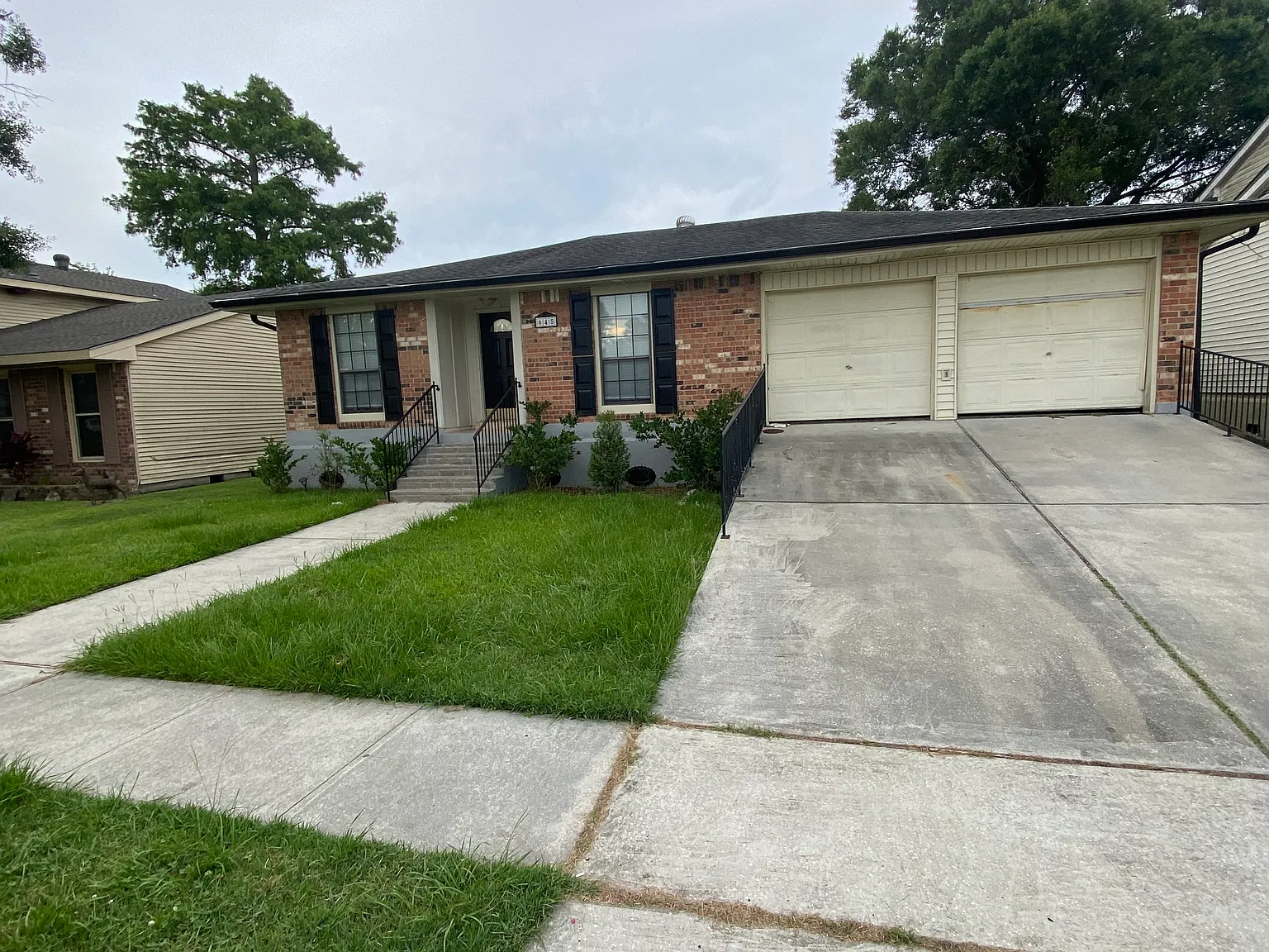 5 bed, 2238 sqft, $2,200 — Photo 1