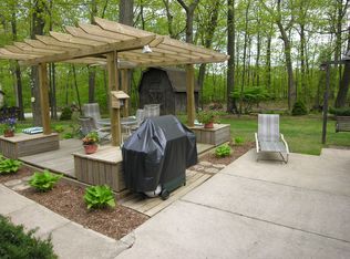 2201 Funderburk Dr, Winthrop Harbor, IL