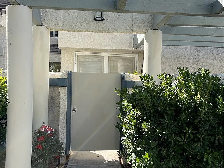 2752 Lodestone Dr — Photo 29