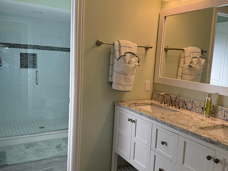 512 Periwinkle Way — Photo 26
