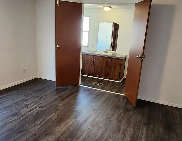 8364 Cedar St #13 — Photo 22