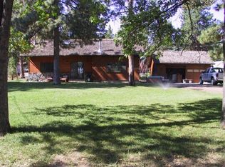 196 S Lakewood Rd, Tygh Valley, OR 97063