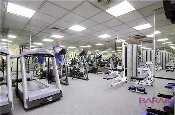 Rented by Barak Realty | media 18