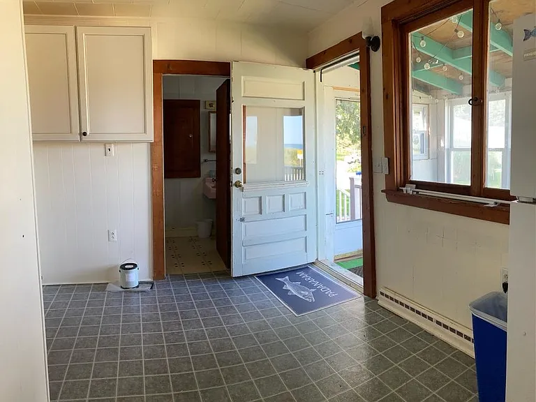 753 Ocean Blvd — Photo 8