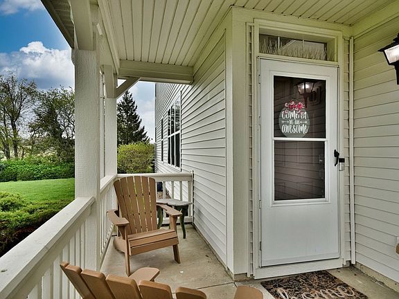 2nd image of 508 Majestic Ln #0