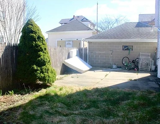 136 Horton St #1 — Photo 15
