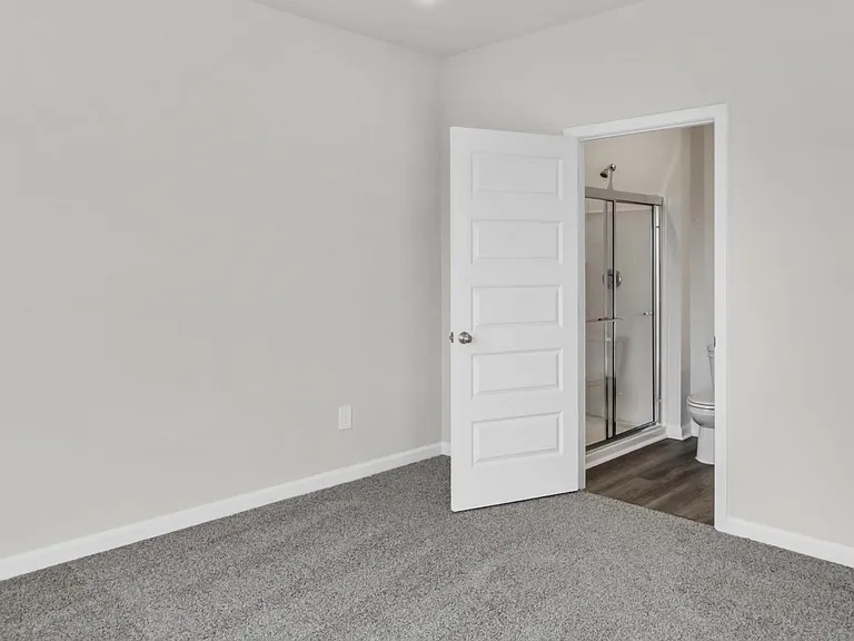 120 Betty Williams Dr — Photo 25