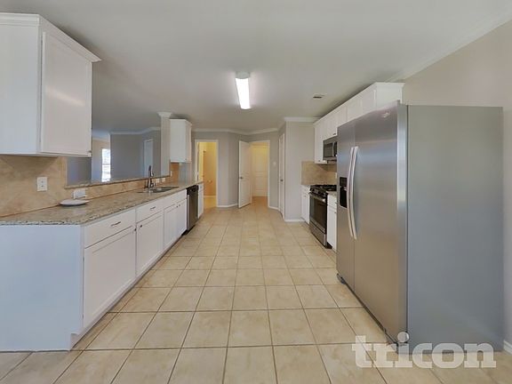 5th image of 17235 Hawks Landing Dr