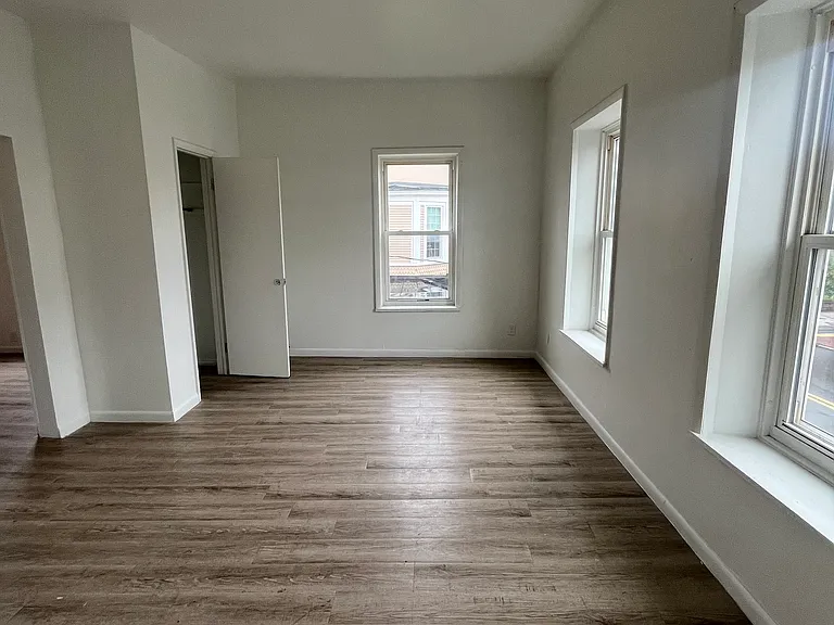 131 Carlisle St #F4 — Photo 1