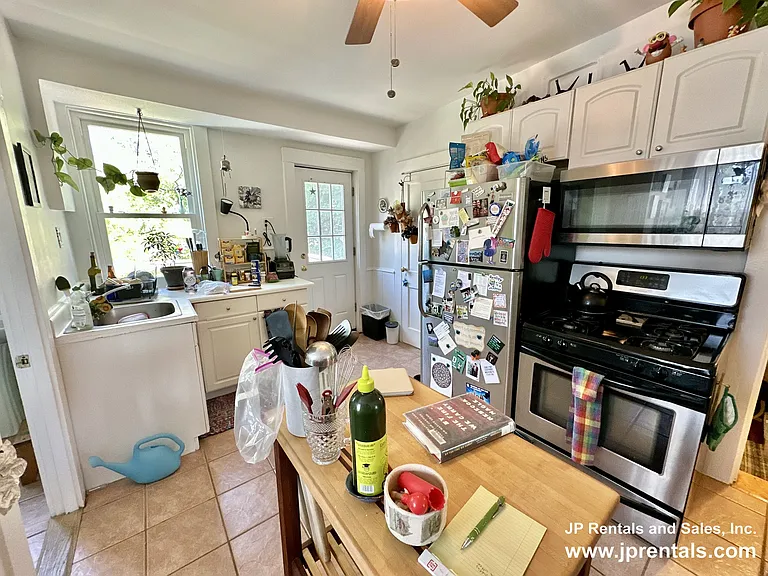 68 McBride St #3 — Photo 7