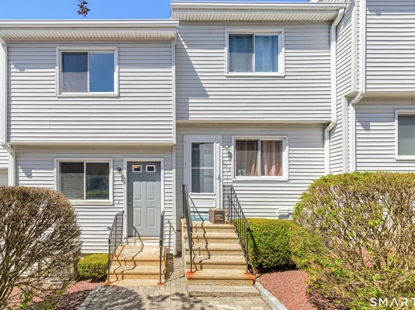 273 Derby Avenue #904, Derby, CT 06418