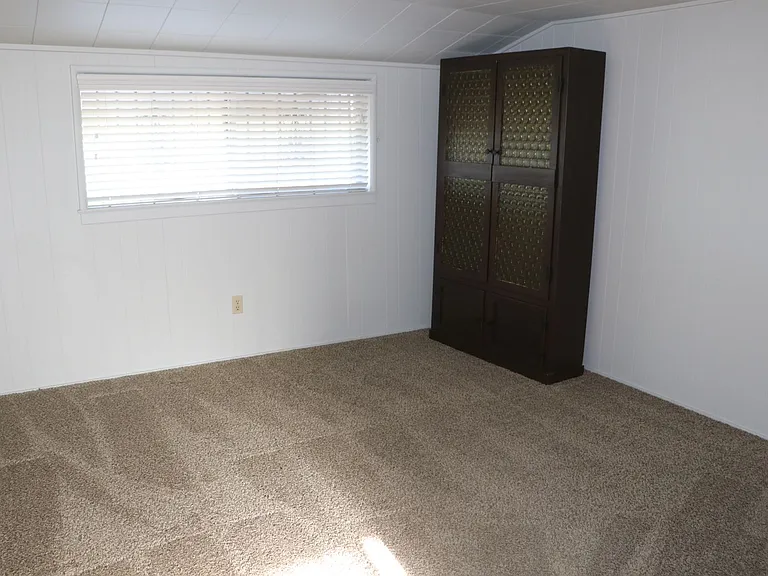 3214 S Leonard Ave — Photo 21
