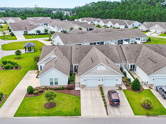 2nd image of 816 Salerno Circle #B