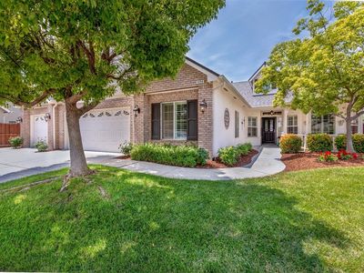 1954 N Cherry Ln, Clovis, CA, 93619