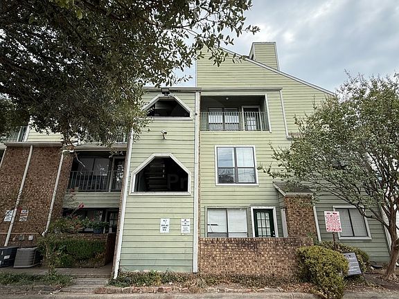 2nd image of 6108 Abrams Rd #125