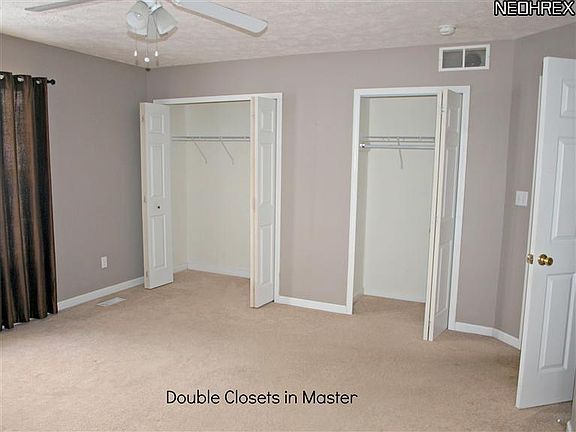 5th image of 3120 Pondview Dr