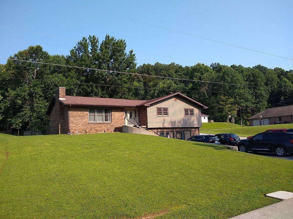 1st image of 256 Pine Hill Dr