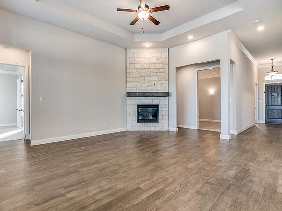 5th image of 1714 Waneta Dr