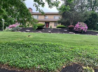 2670 Beech Ln, Lancaster, PA 17601