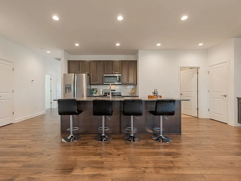 5006 Forsythia Pl — Photo 15