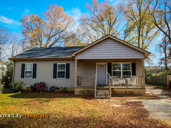 1914 Dupont St, Hixson, TN 37343