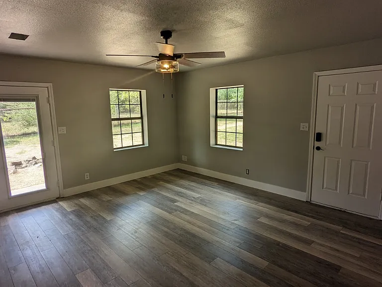 2914 W Morton St — Photo 35