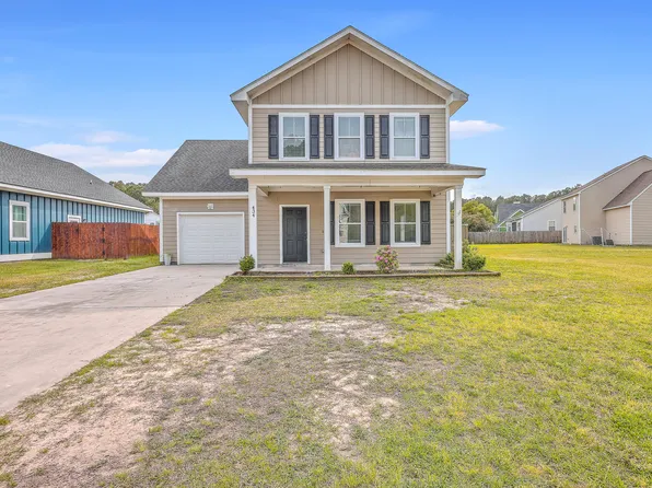 434 Sablewood Dr, Huger, SC 29450