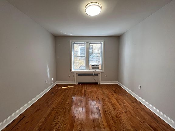 3rd image of 96 Highland Ave #16E
