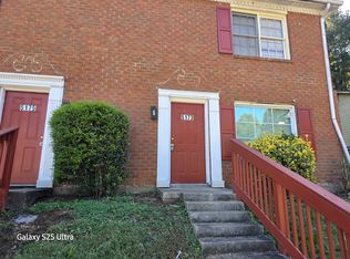 5173 Ridge Forest Dr, Stone Mountain, GA 30083