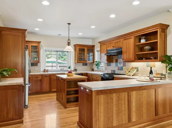 490 Denmark Street, Sonoma, CA 95476