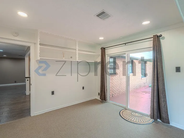 4701 W 43rd St — Photo 14