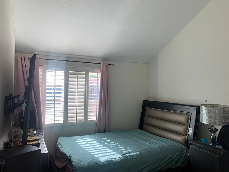 15024 Nordhoff St #12 — Photo 35