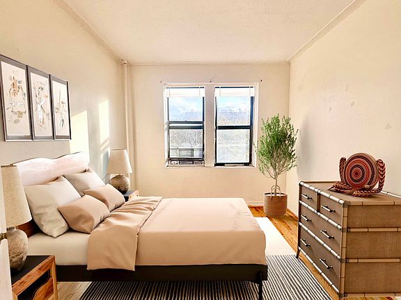 2nd image of 489 Eastern Pkwy #36C