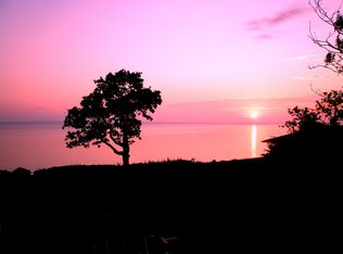 229 Kings Point Rd, East Hampton, NY 11937