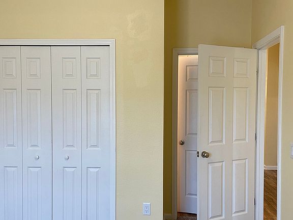 Bedroom 2 (en-suite)