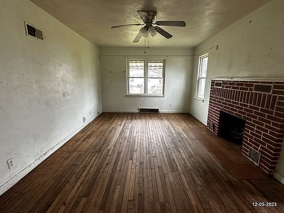 5th image of 4109 W Horseshoe Dr