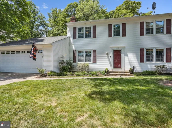 11956 Governors Ct, Woodbridge, VA 22192