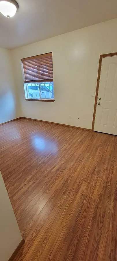 Studio, $1,050 — Photo 4