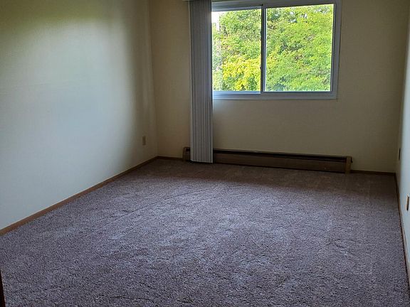 4th image of 4025 S 65th St #82kny0qsu
